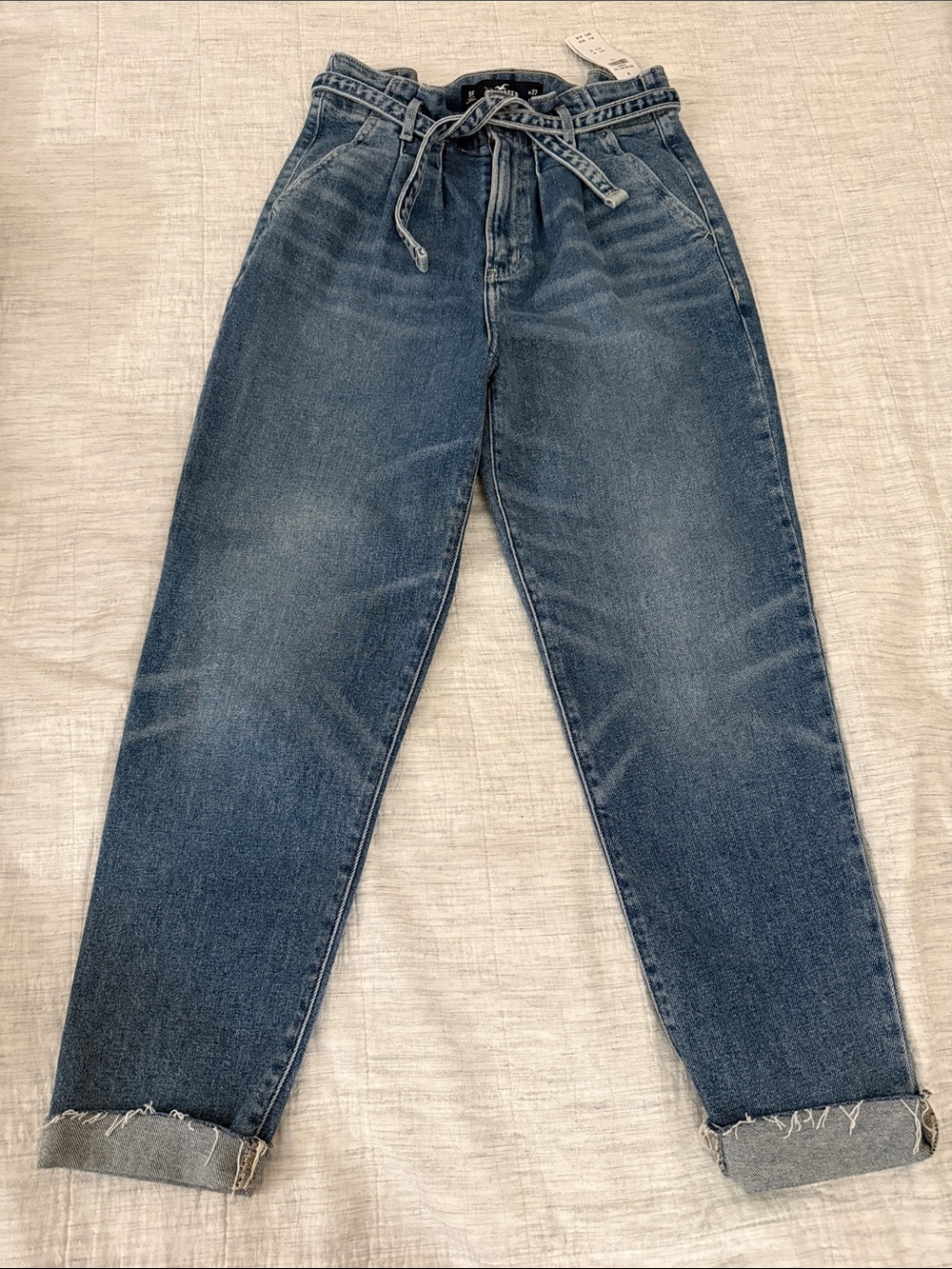 Hollister women Relaxed Tie-Waist Indigo Jeans